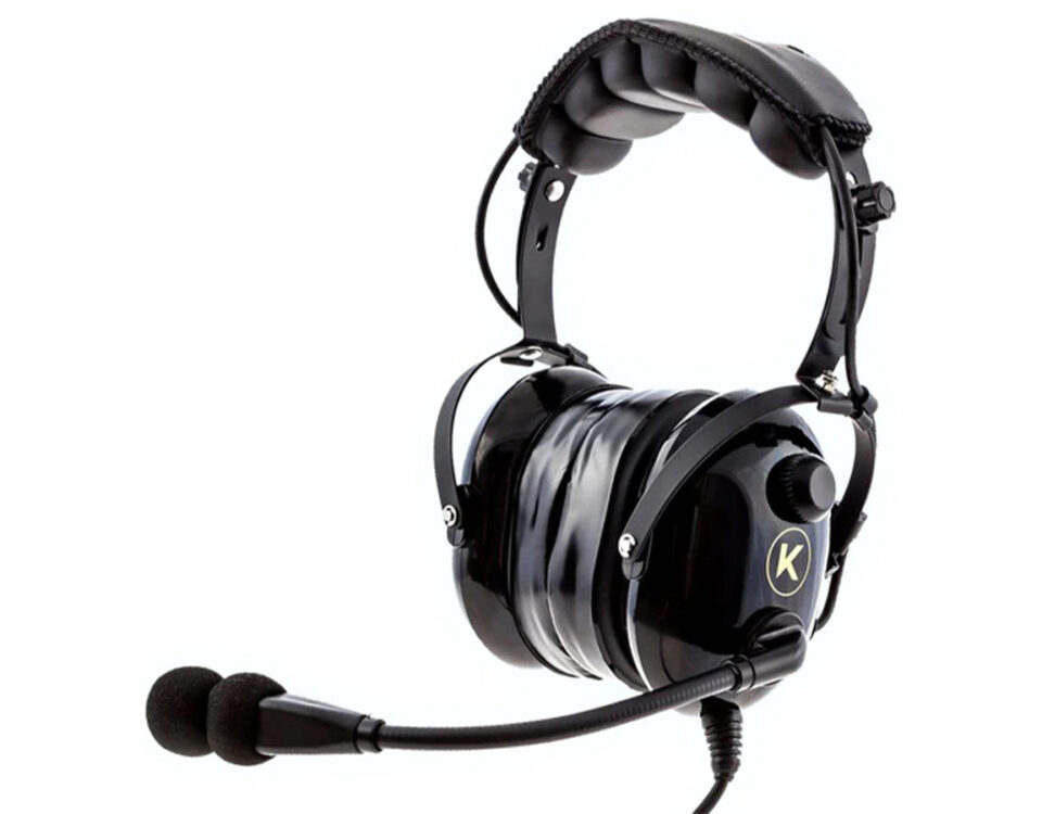 Pilot Headset: Elevating Your Aviation Experience